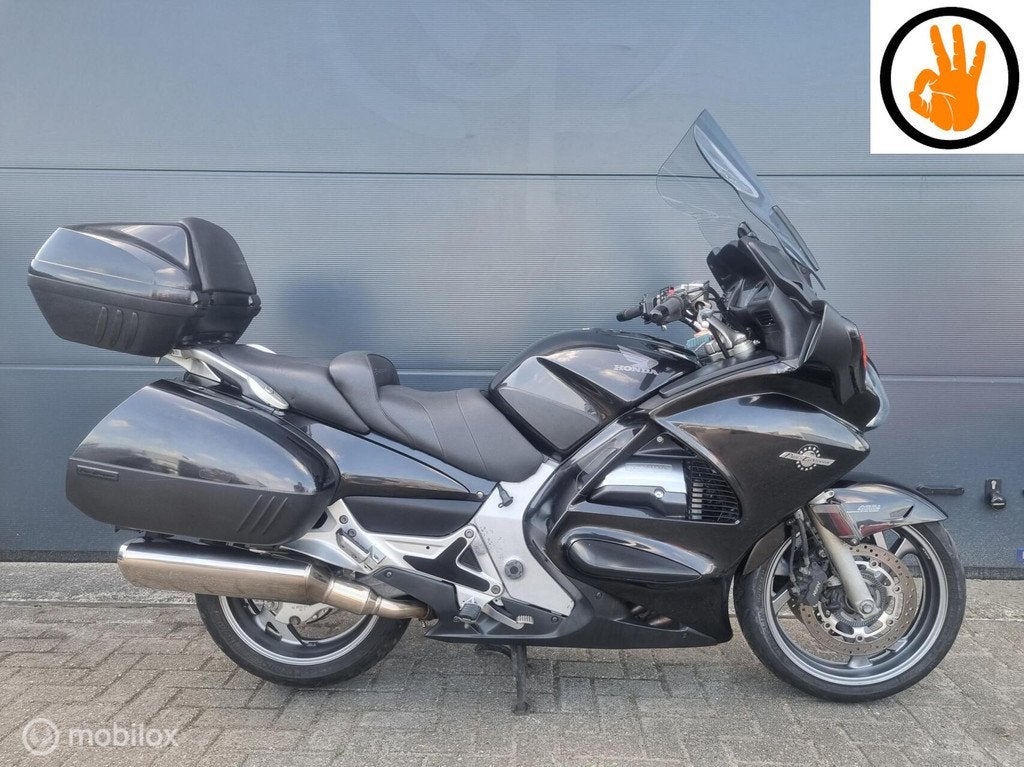 Mooie Honda ST 1300 Pan European C-ABS (bj 2011), Motoren, Motoren | Honda, Bedrijf, Toermotor, meer dan 35 kW, ABS