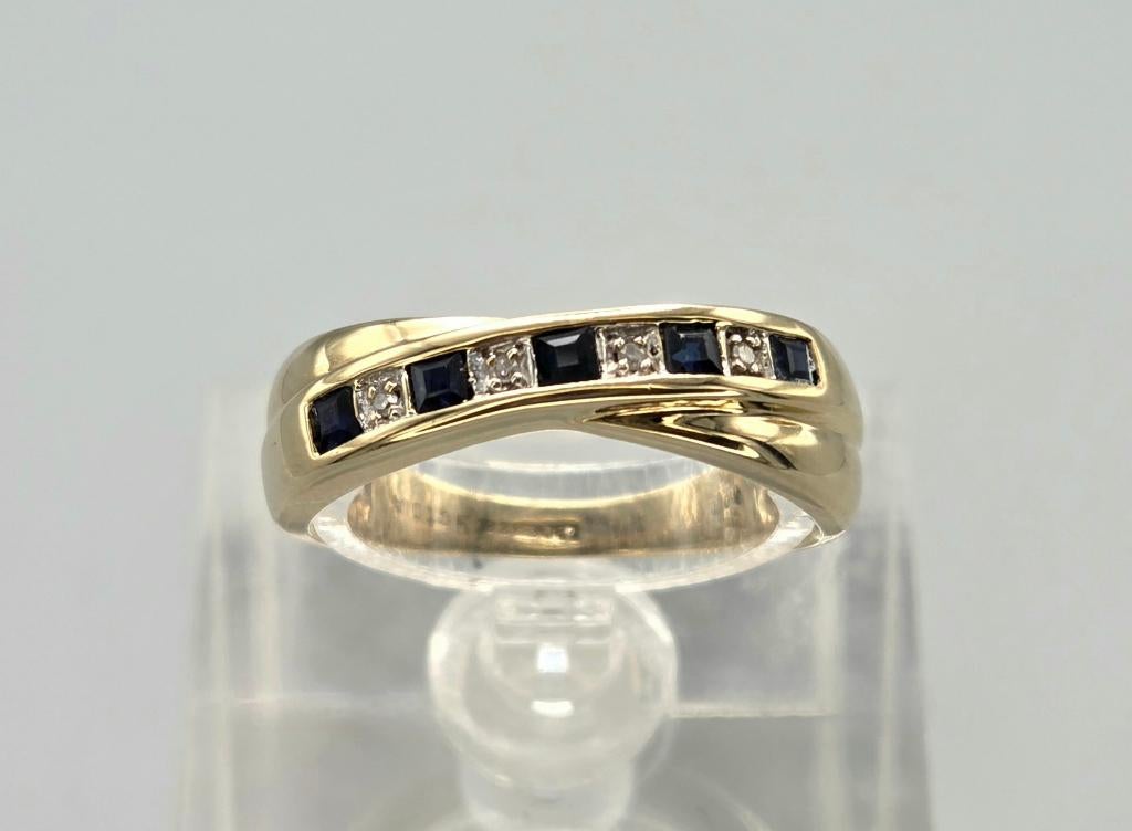 Gouden Vintage ring edelsteen saffier en diamant. 2026/279., Blauw, ., Ophalen of Verzenden, Zo goed als nieuw