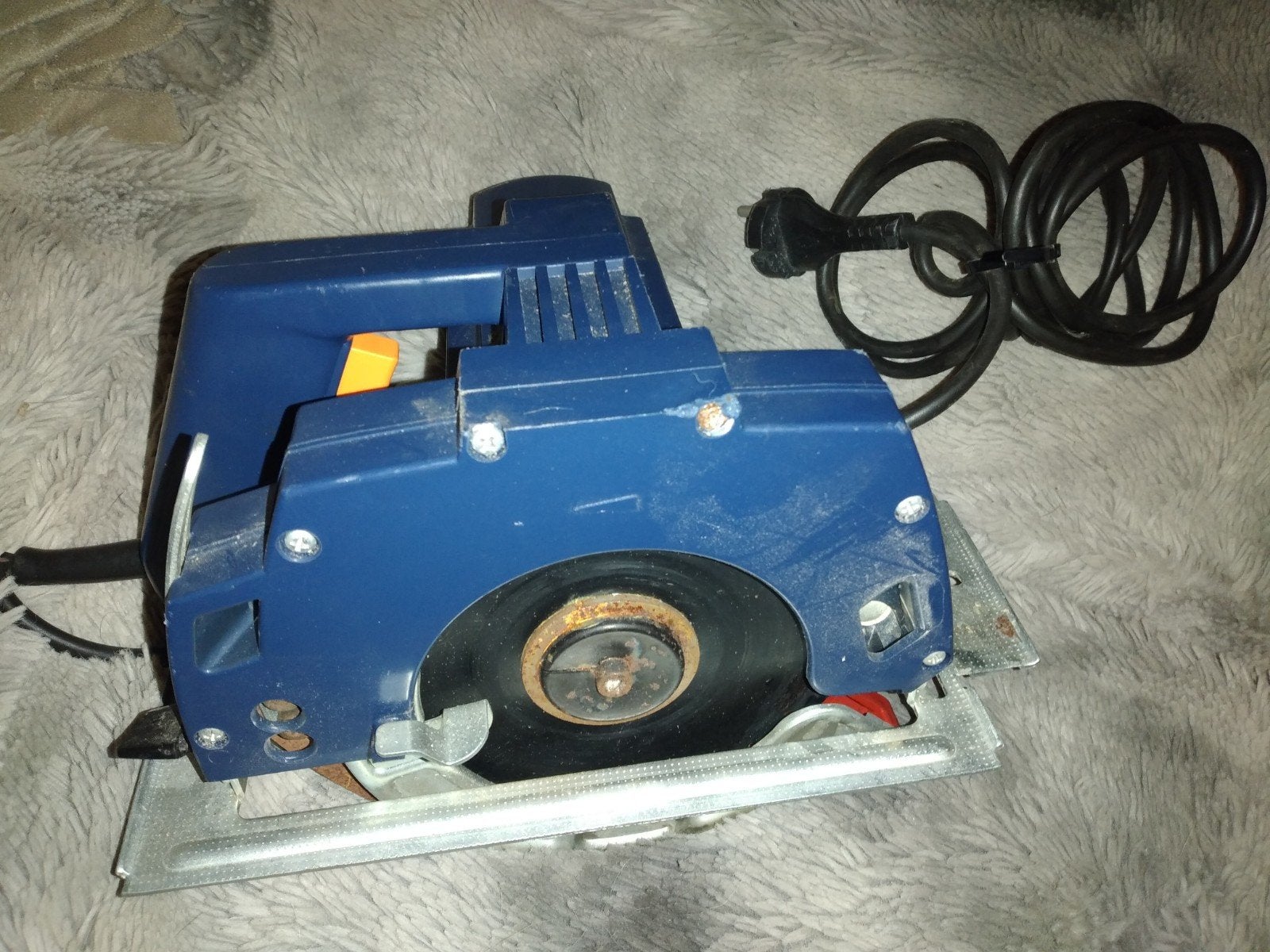 Gebruikte Cirkelzaag 800W - Defect Snoer, Doe-het-zelf en Verbouw, Gereedschap | Zaagmachines, Gebruikt, Cirkelzaag, Onbekend