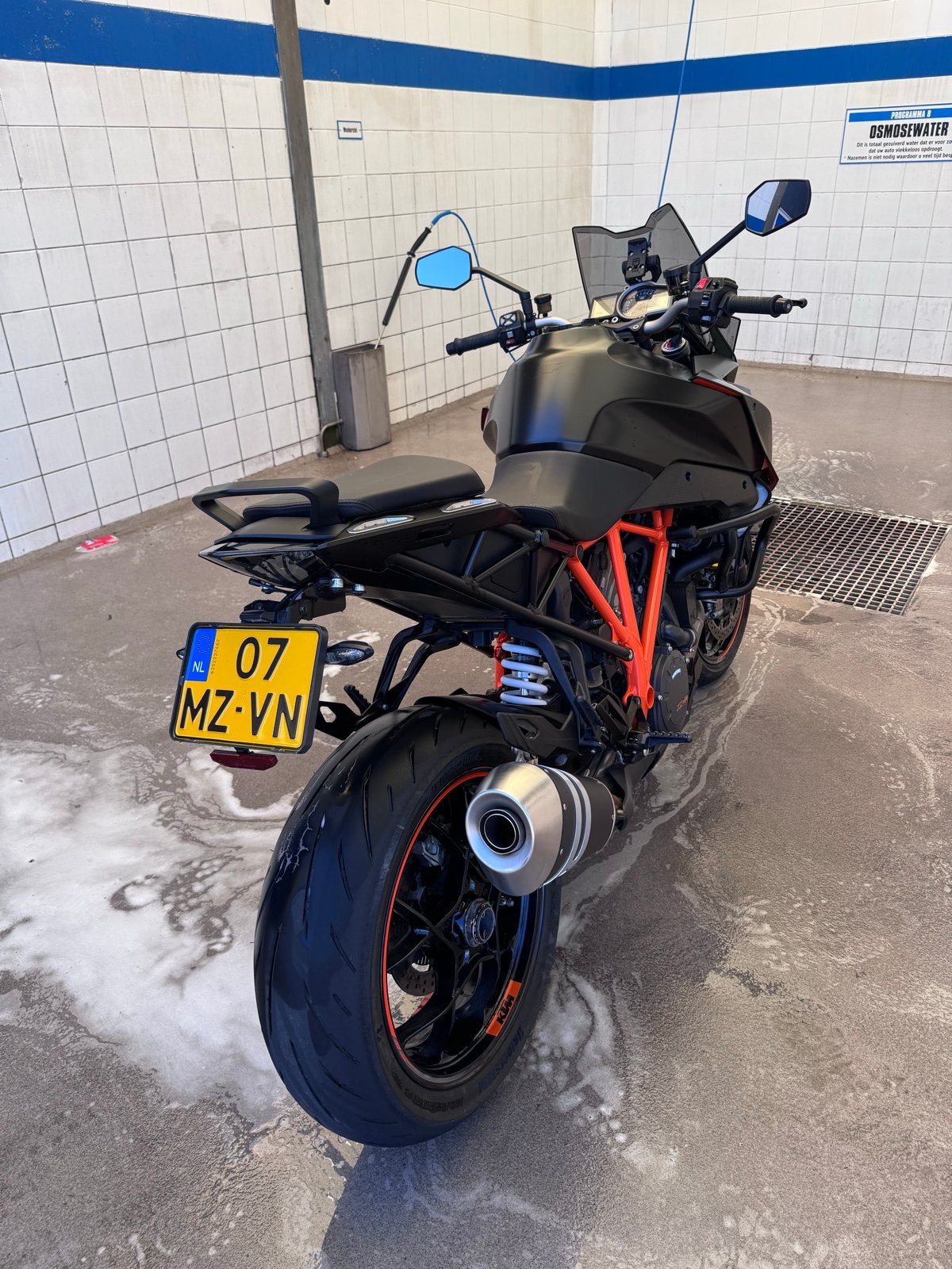 KTM 1290 SuperDuke GT - Krachtige Toermotor, Sport, 1290 cc, ABS, Handgeschakeld