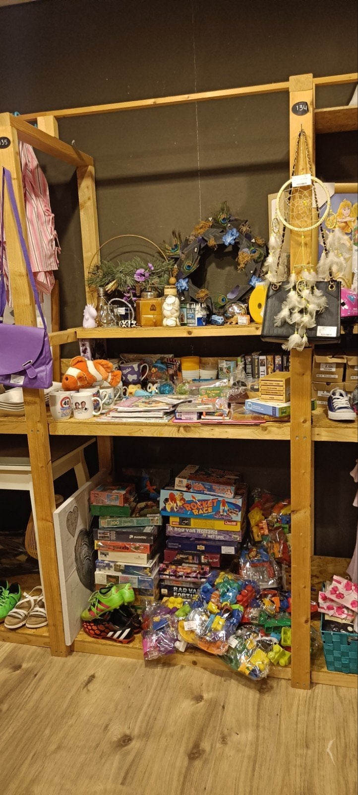 Verschillende spellen, puzzels, mega bloks, mokken,decoratie, Ophalen