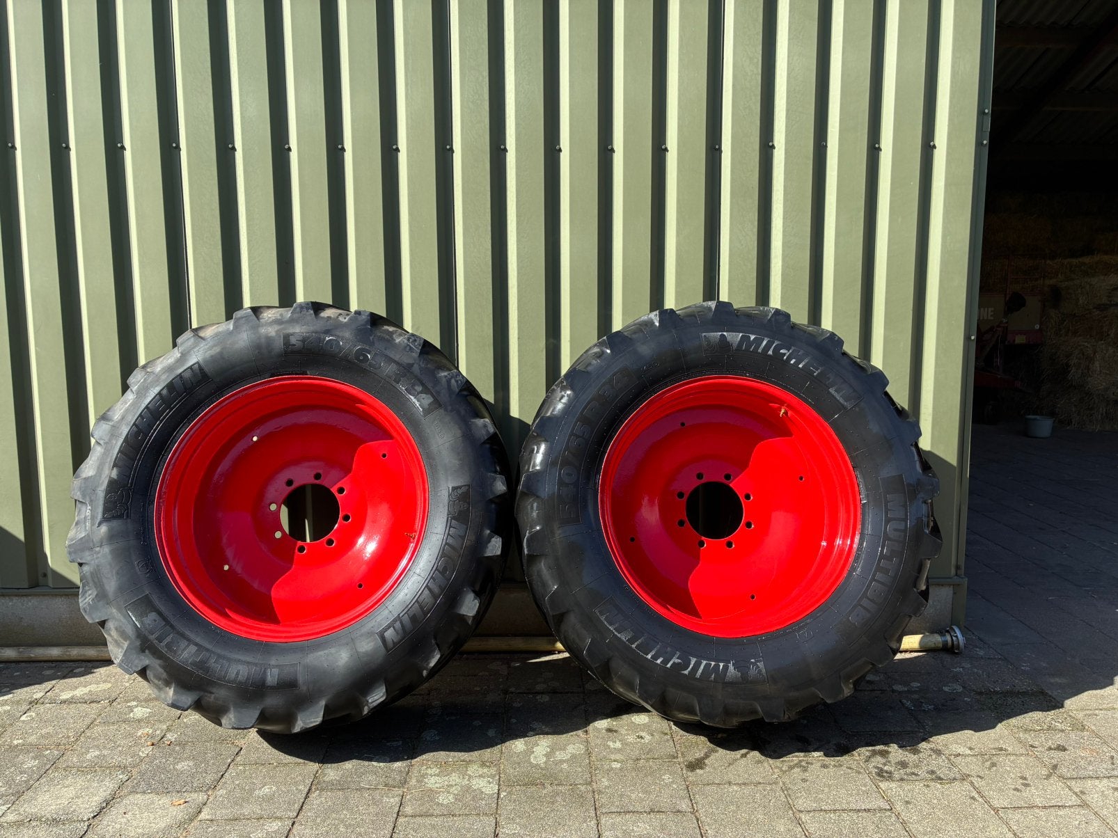 Michelin multibib 540/65r34, Zakelijke goederen, Ophalen