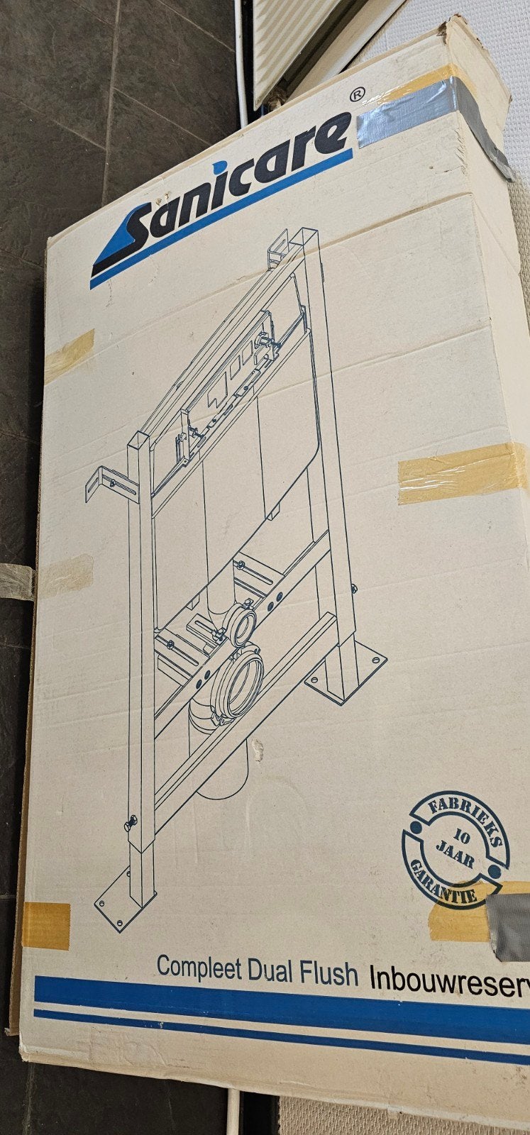Sanicare Hangtoilet Inbouwreservoir - Nieuw in doos, Ophalen, Nieuw, Toilet