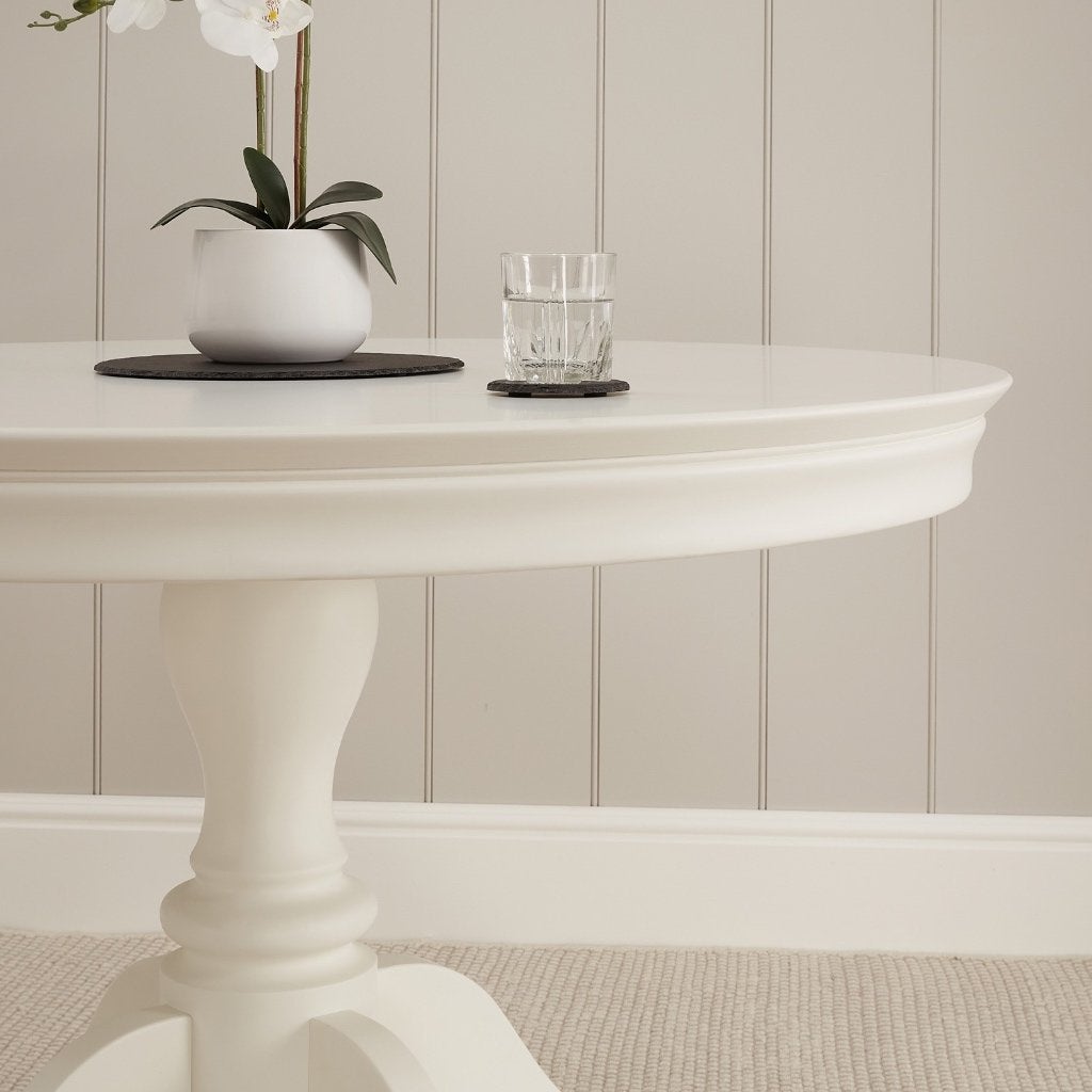 White dining table that extends, Huis en Inrichting, Ophalen, 50 tot 100 cm, 100 tot 150 cm, Wooden, classic