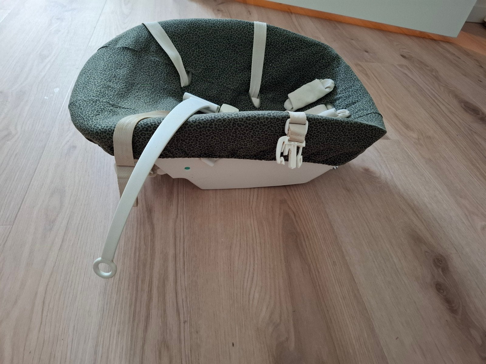 Stokke Tripp Trapp newbornset (helemaal schoon en fris), Ophalen, Zo goed als nieuw, Overige typen