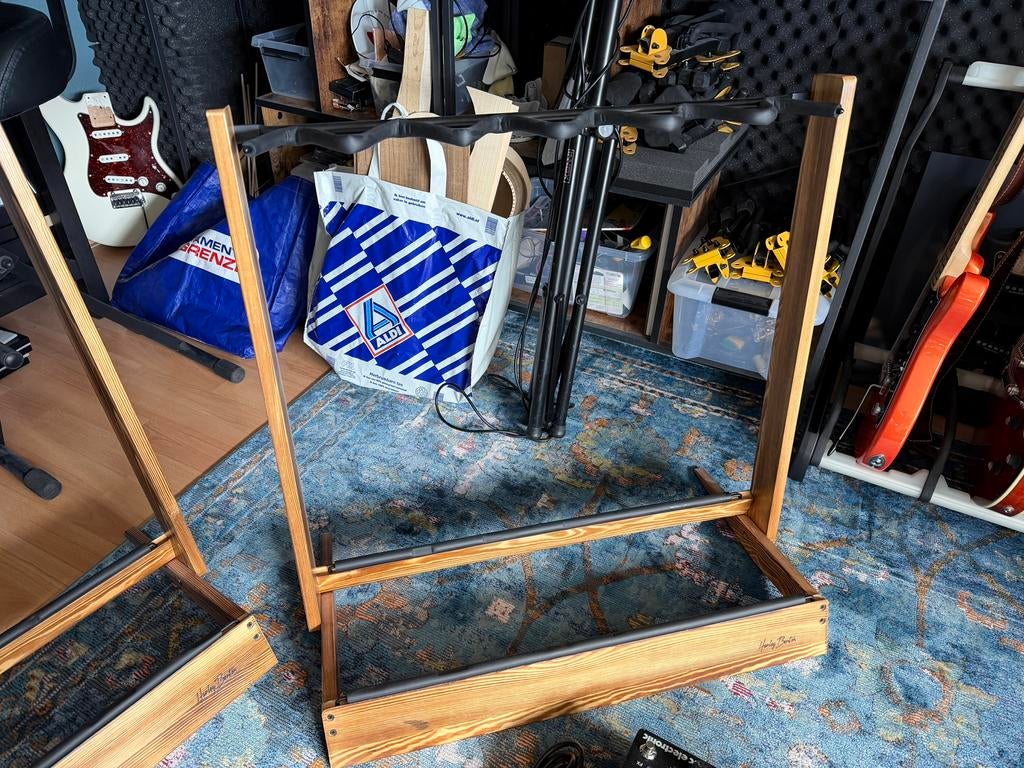 Harley Benton gitaar standaards voor verschillende gitaren, Ophalen, Nieuw, Elektrische gitaar