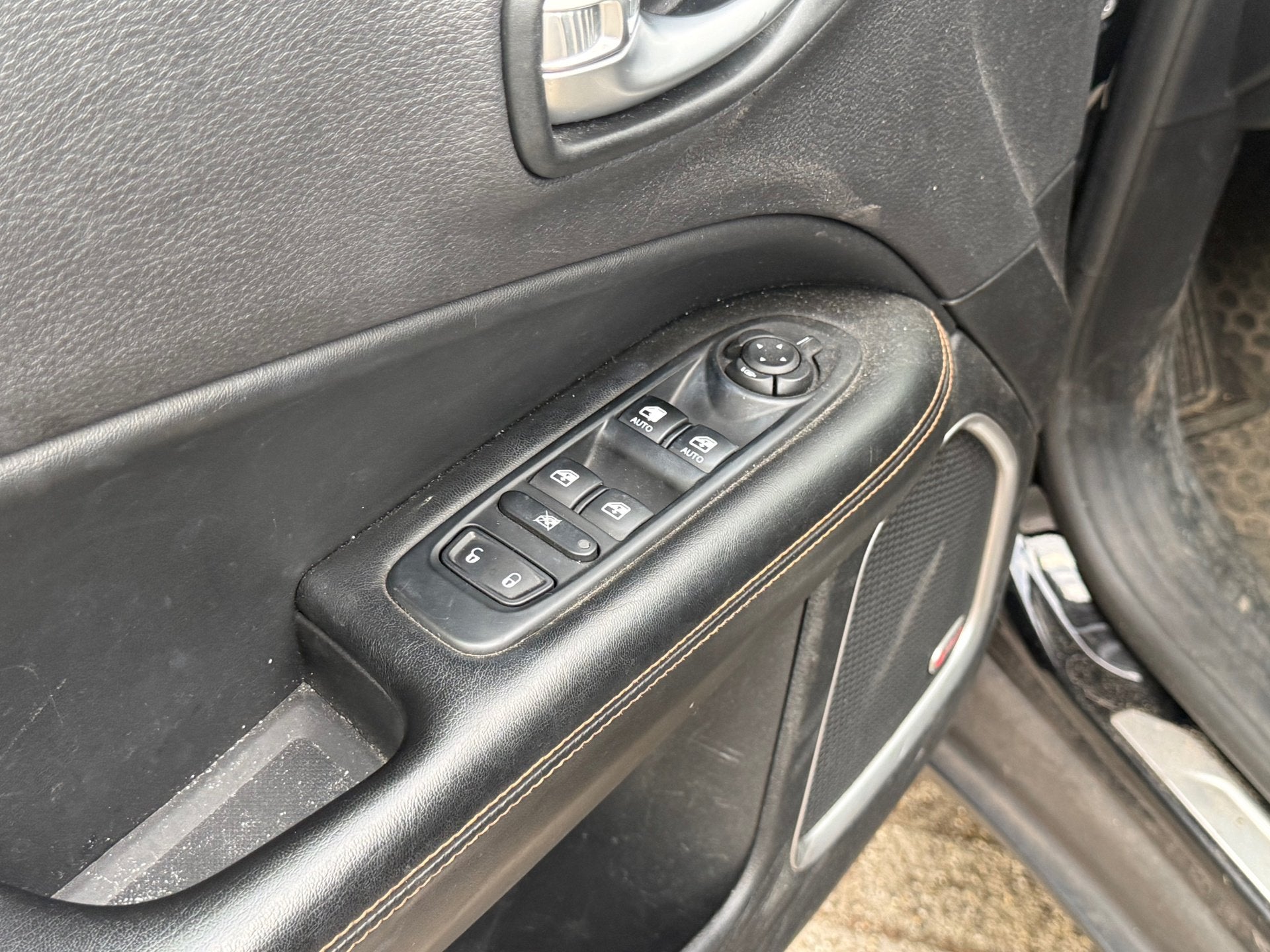 Foto 8 van Jeep Compass 1.4 MultiAir Limited 4x4 EXPORT