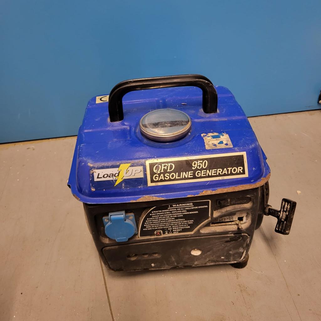 QFD 950 Benzine Generator - Compact en Draagbaar, Ophalen of Verzenden