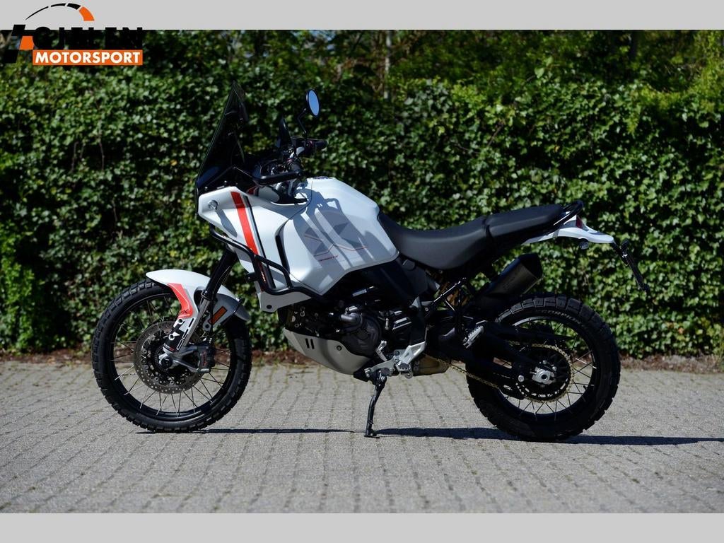 DUCATI DESERTX (bj 2022), DUCATI, 2 cilinders, Motorrijbewijs A, Bedrijf