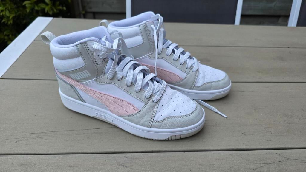Puma Rebound V6 sneakers maat 38, Puma, Wit, Ophalen of Verzenden, Sneakers of Gympen