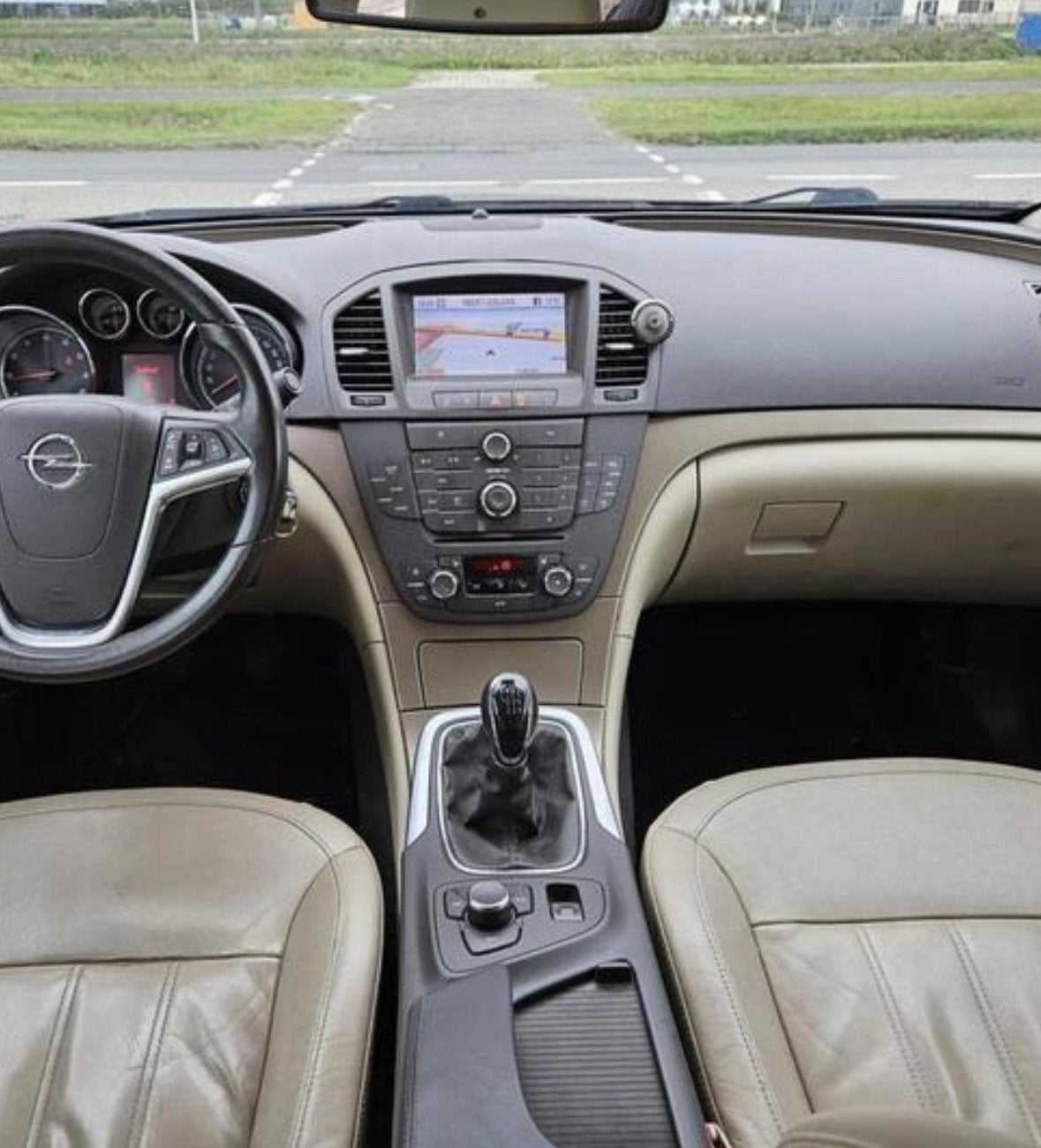 Opel Insignia 1.6 Turbo 132KW 5-DRS 2010 Zwart, Auto's, Opel, 4 cilinders, 179 pk, Zwart, Origineel Nederlands
