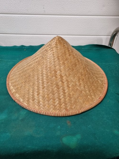 hoed chinees rieten, Ophalen of Verzenden, 'T Olde Gre-j, Info@toldegrej.nl, Endepoelstraat 20f Didam