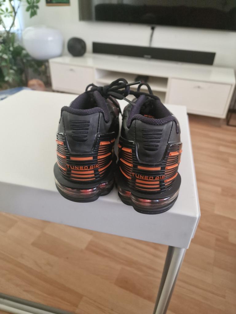 Nike Air Max Plus III Tuned Air Sneakers Zwart/Oranje, Zwart, Nike, Ophalen of Verzenden, Sneakers of Gympen