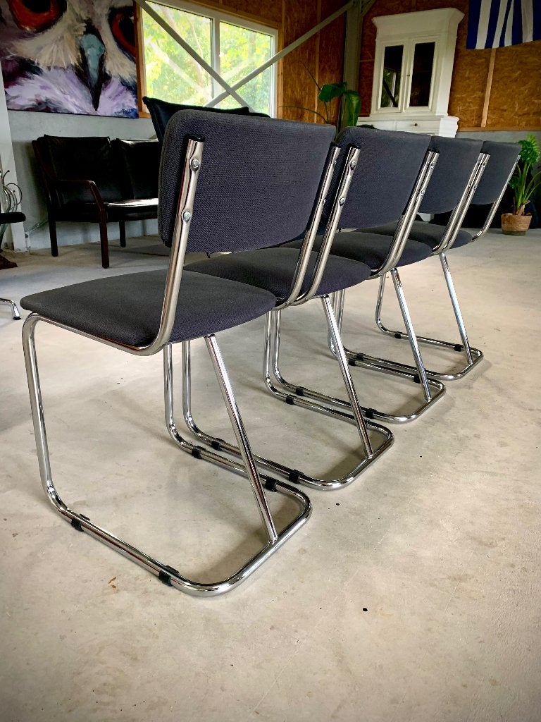 Gispen model 107 stoelen, Huis en Inrichting, Ophalen, Gebruikt, Vier, Stof