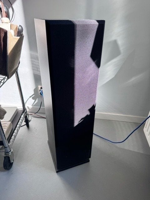 AUDIOLAB thesis, 2 luidsprekers (zwart, 35 l., 2-wegsyst.), Vloerstaande luidspreker, Gebruikt, 60 tot 120 watt, Stofbestendig