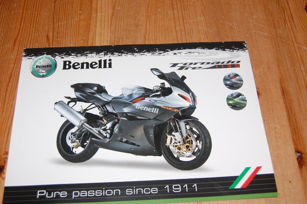 Benelli modellen 4 nieuwe folders in 1 pakket, Ophalen of Verzenden, Overige merken