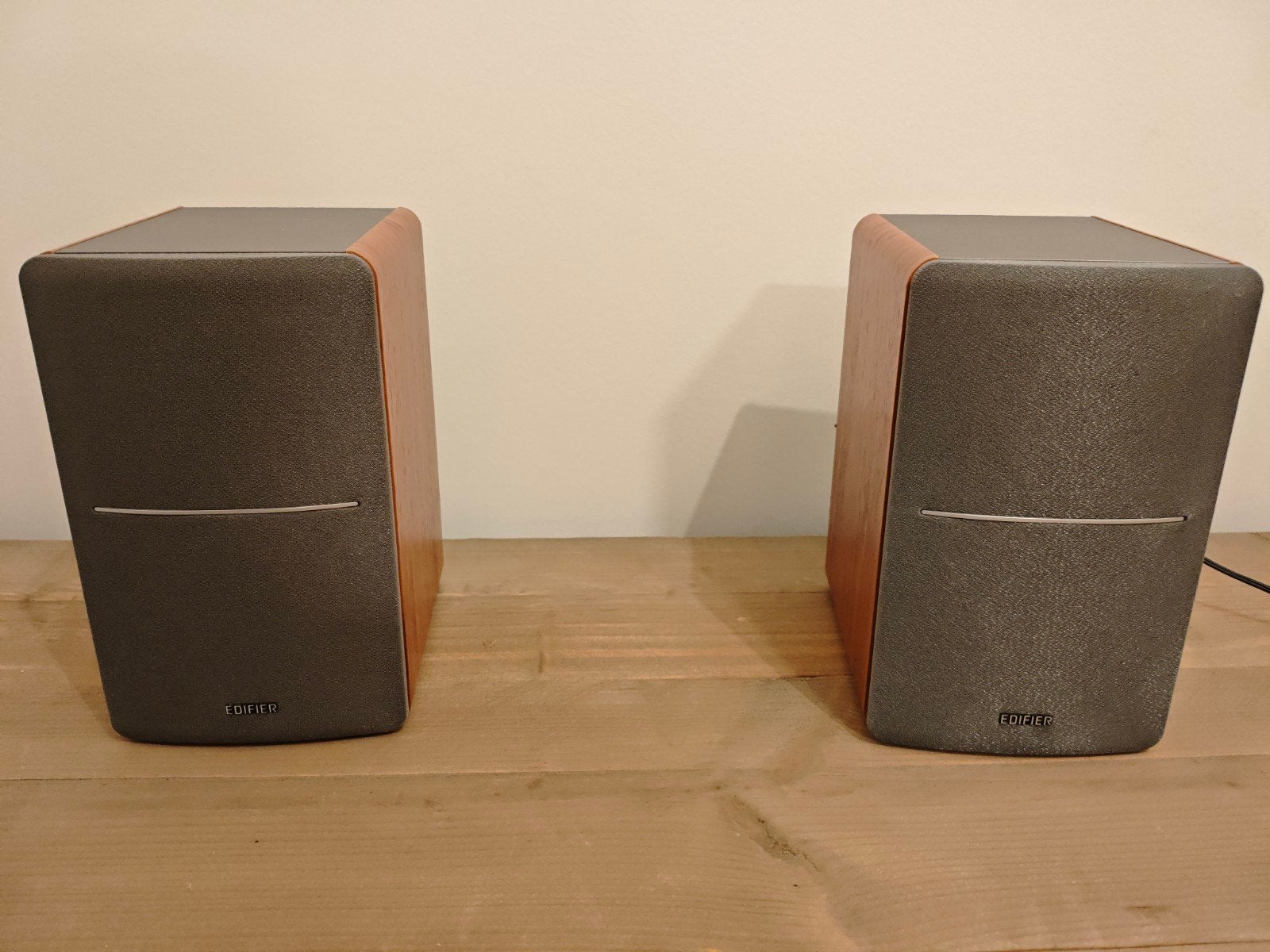 Edifier R1280T Bluetooth boekenplank speakers, Overige merken, Gebruikt, Ophalen of Verzenden, Minder dan 60 watt