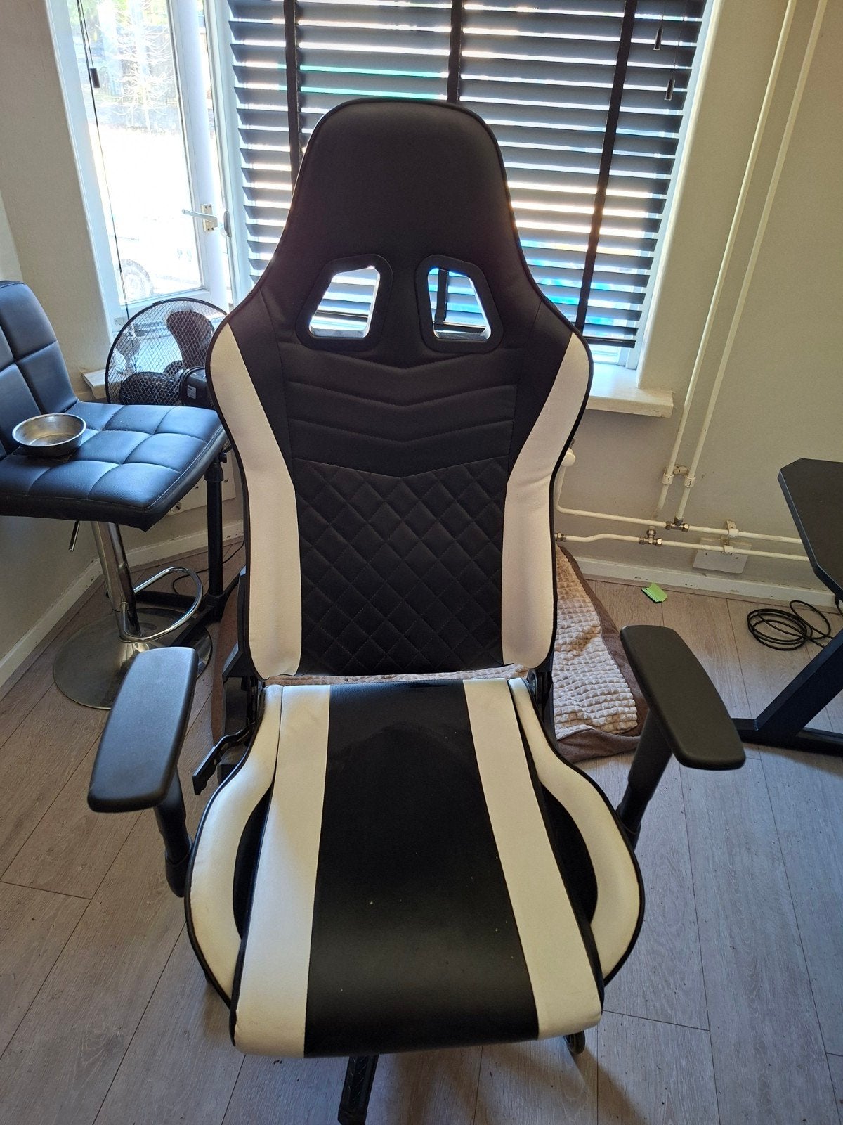 game stoel bureau stoel, Huis en Inrichting, Bureaustoelen, Ophalen, Zo goed als nieuw, Zwart