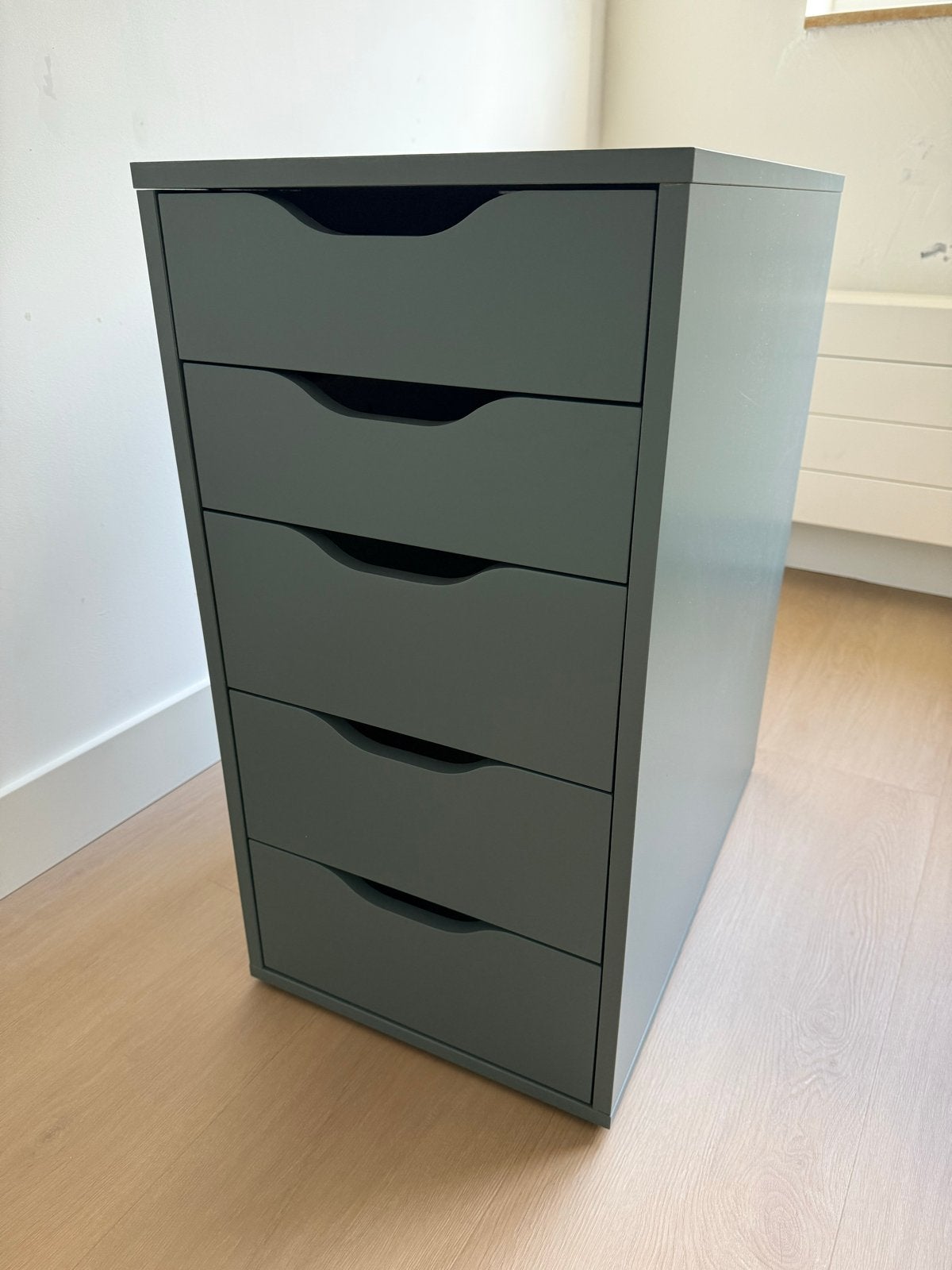 IKEA Alex ladeblok met 5 lades - Donkergroen, Gebruikt, 5 laden of meer, 100 tot 150 cm, Overige houtsoorten