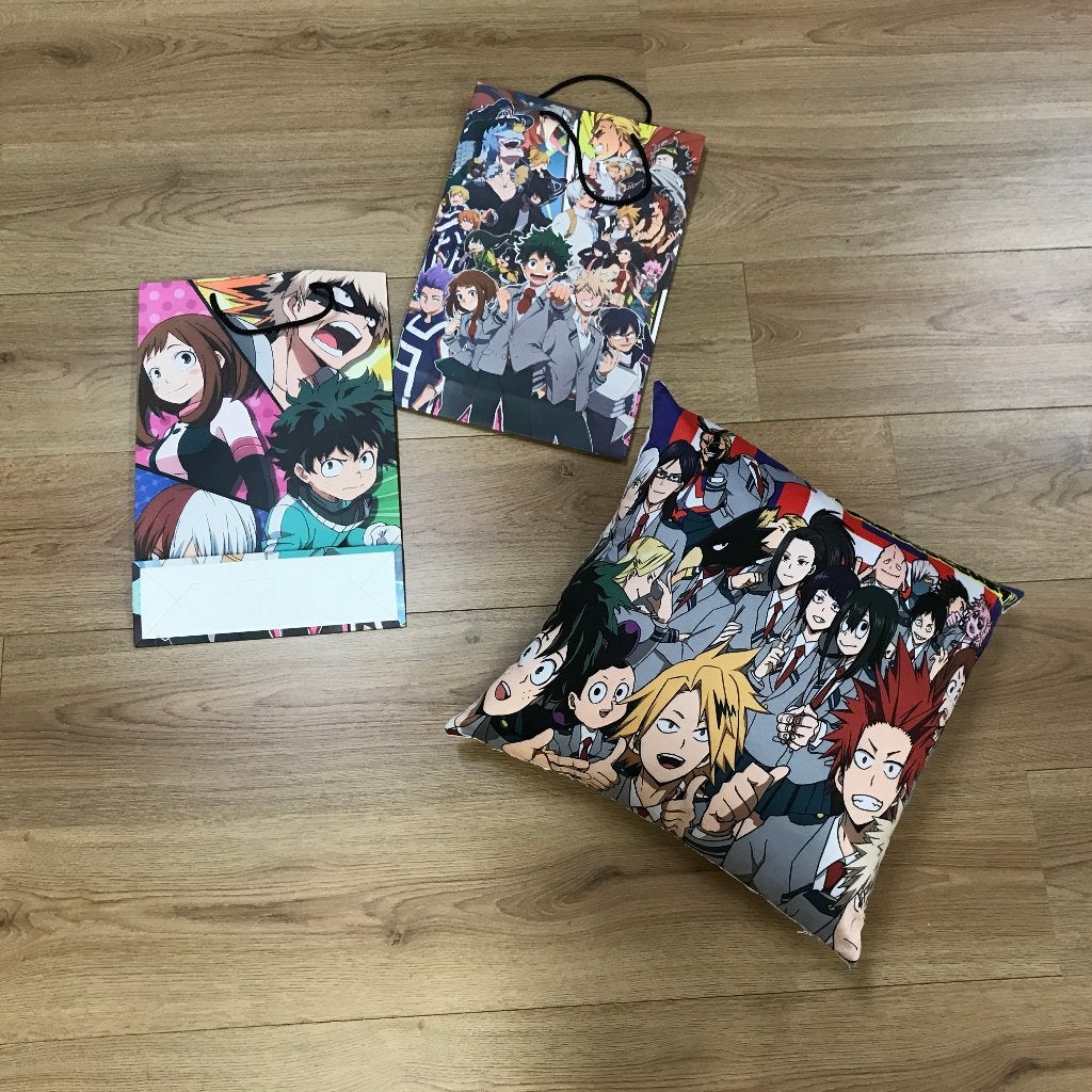 Set van 2 My Hero Academia tassen en 1 sierkussen, Ophalen of Verzenden, Zo goed als nieuw