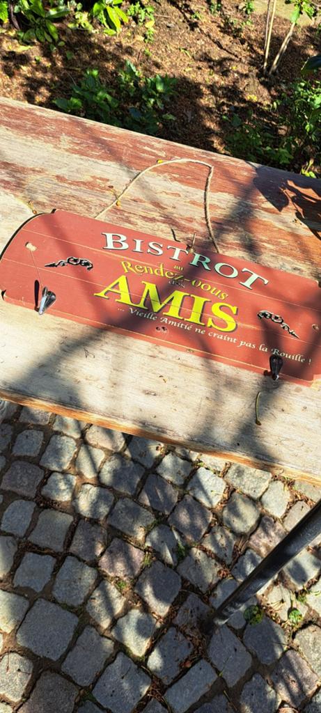 Bistrot Rendez-vous des Amis wanddecoratie met haken, Gebruikt, Ophalen of Verzenden, Rood, Vintage