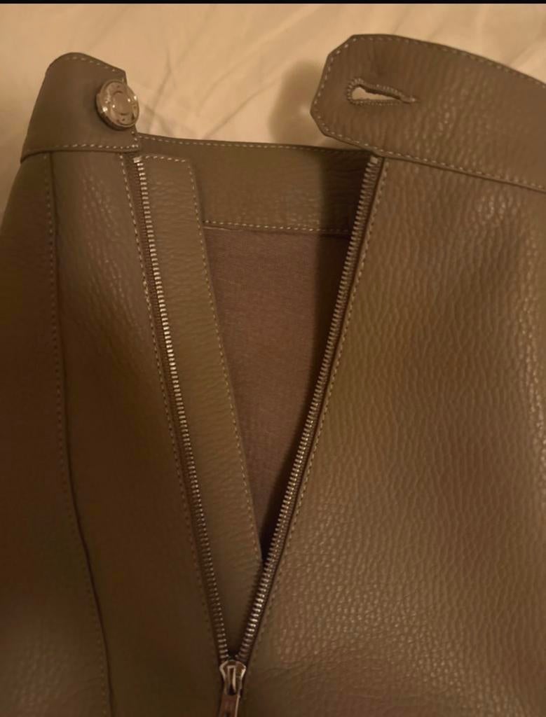 Hermes korte leren short - Maat L, Maat 38/40 (M), Overige kleuren, Kort, Ophalen of Verzenden