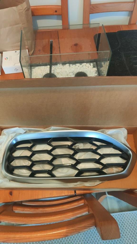 Origineel met doos bmw z4 Grille voor, zilverkleurig., Voor, Nieuw, Ophalen of Verzenden, Bumper