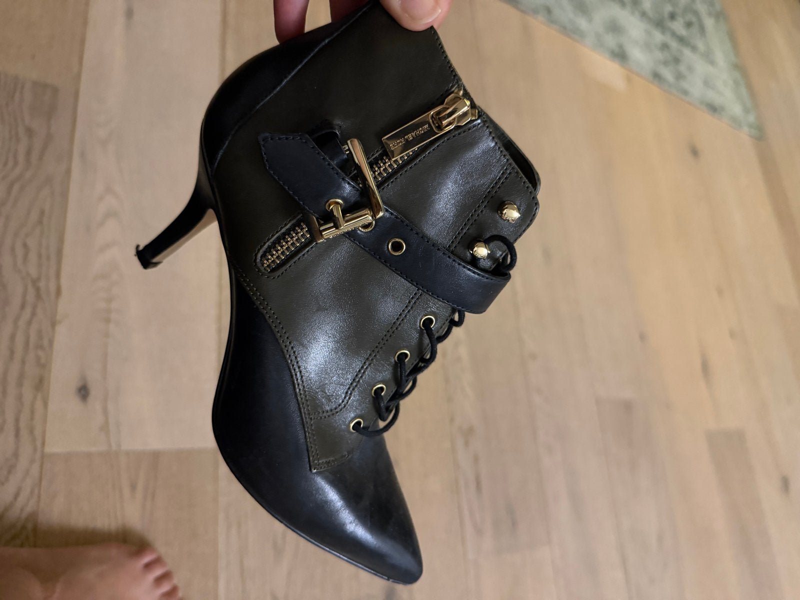 Michael Kors enkellaarsjes met hak en veters - maat 36, Ophalen, Zo goed als nieuw, Groen, Lage of Enkellaarzen