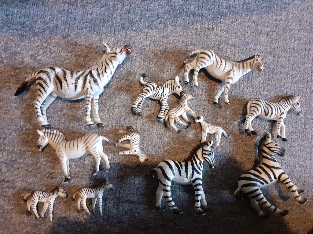Verzameling zebras, dierfiguren, geen Schleich, Ophalen of Verzenden, Gebruikt, Overige soorten, Beeldje of Figuurtje