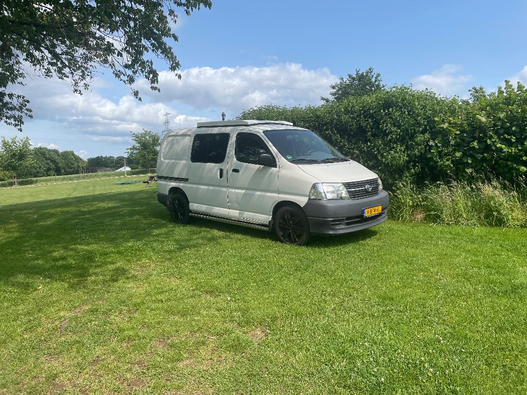 Toyota HiAce Euro 5 Camper 9-pers. Airco Nieuwe distributie, Caravans en Kamperen, Campers, Overige merken, Dakluik, Tot en met 2