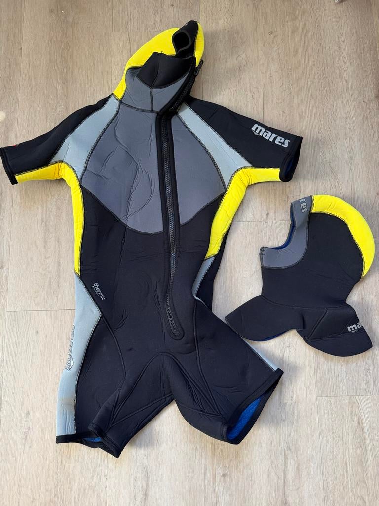 Mares shorty + cap 7mm maat 5, Watersport en Boten, Duiken, Ophalen of Verzenden, Gebruikt, Duikpak