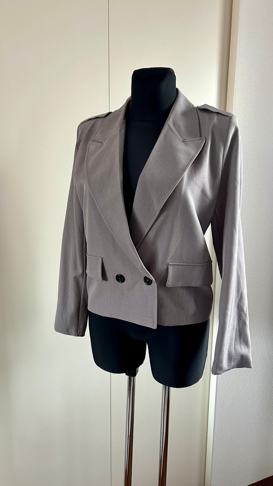 Cropped blazer Ambika maat S/M of M/L, Maat 38/40 (M), Nieuw, Ophalen of Verzenden, Jasje