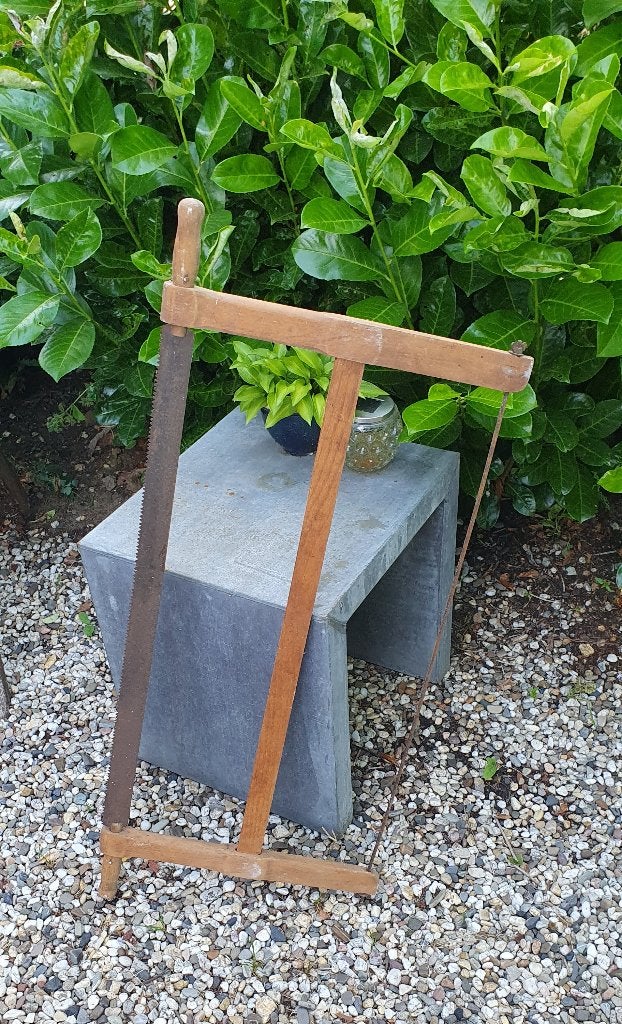 Oude spanzaag/ trekzaag, Ophalen