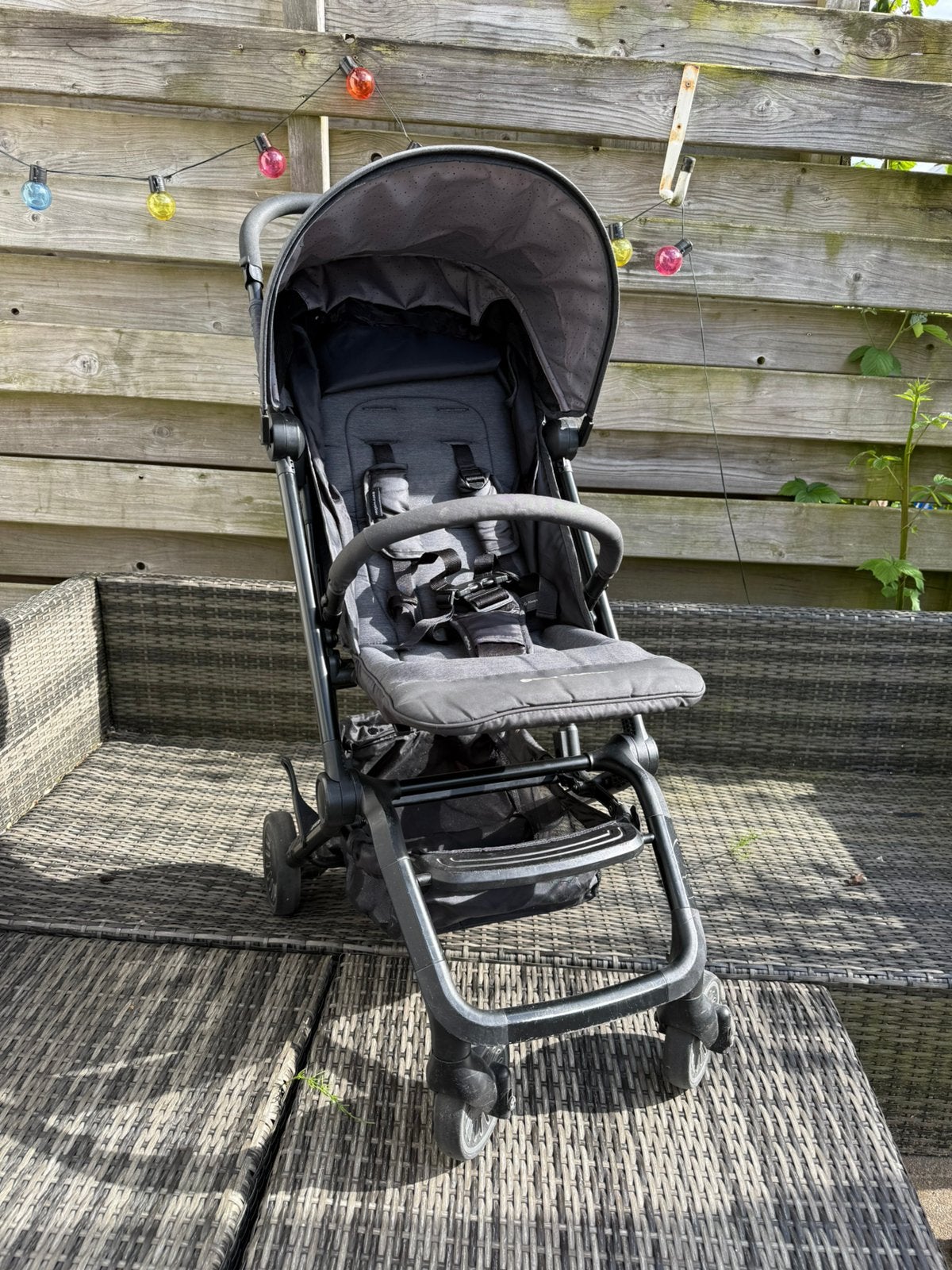 Easy walker xs buggy vakantie, Kinderen en Baby's, Buggy's, Ophalen of Verzenden, Zo goed als nieuw