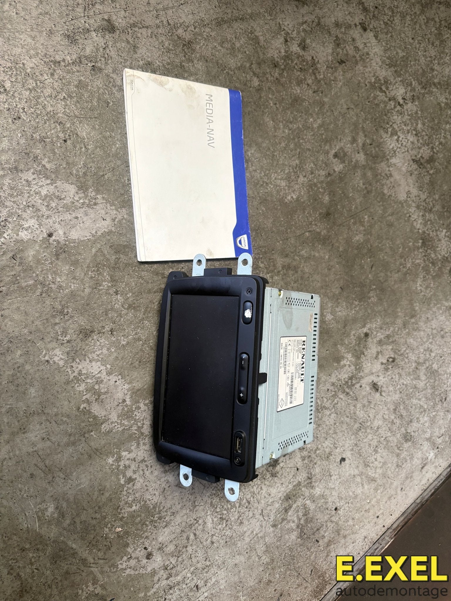 Navigatie Display Dacia Sandero Stepway 281153855R, Gebruikt, -, -, Ophalen of Verzenden