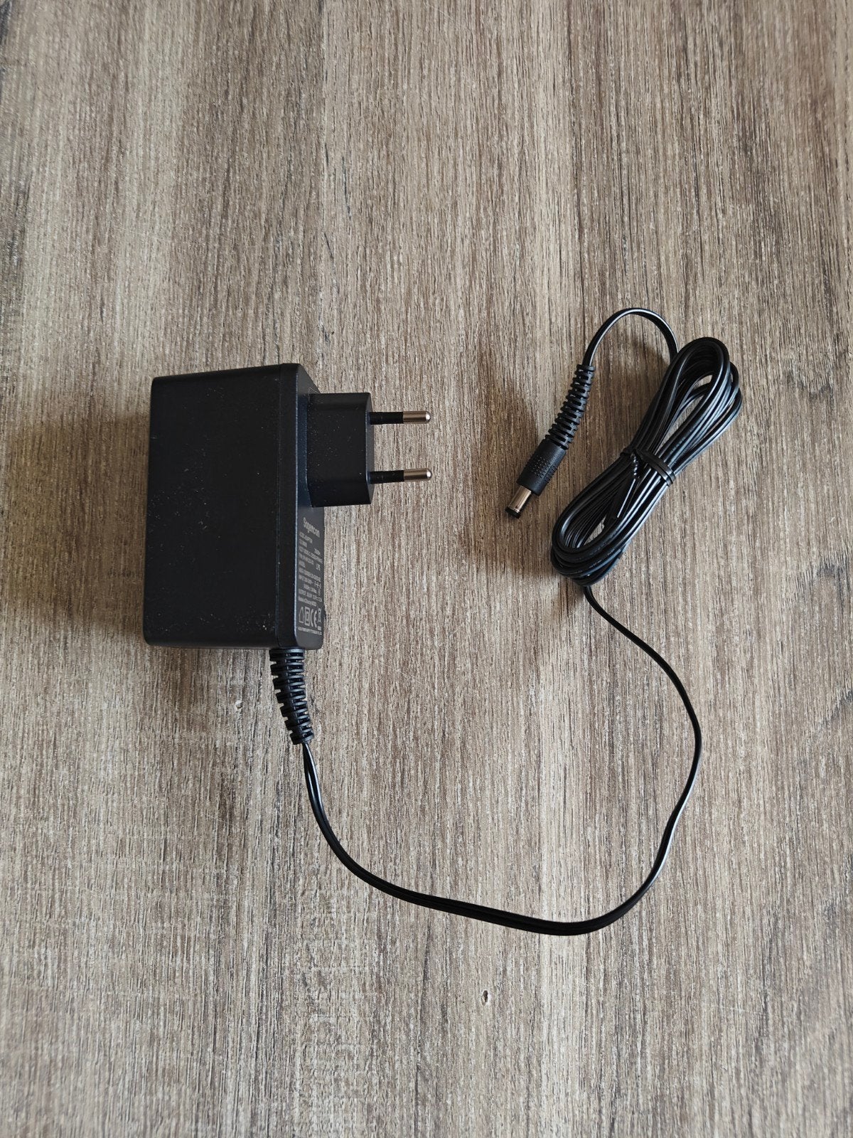 Sagemcom AC/DC Adapter 12.0V 2.5A, Ophalen of Verzenden, Zo goed als nieuw