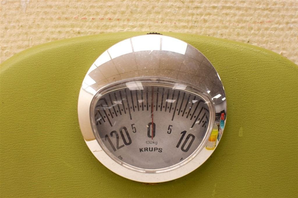 Vintage Krups personenweegschaal 51101, 1 tot 500 gram, Ophalen of Verzenden, Personenweegschaal, Gebruikt