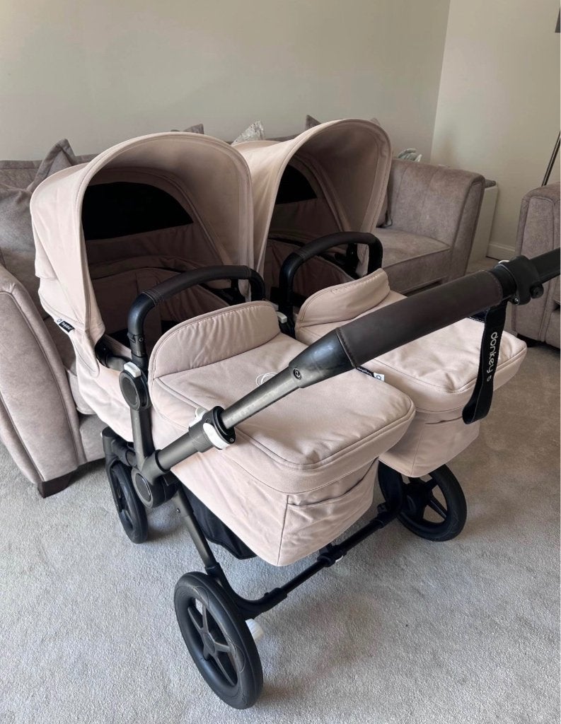 bugaboo donkey 5 twin, taupe, geen jaar oud!, Kinderen en Baby's, Kinderwagens en Combinaties, Ophalen, Bugaboo, Zo goed als nieuw