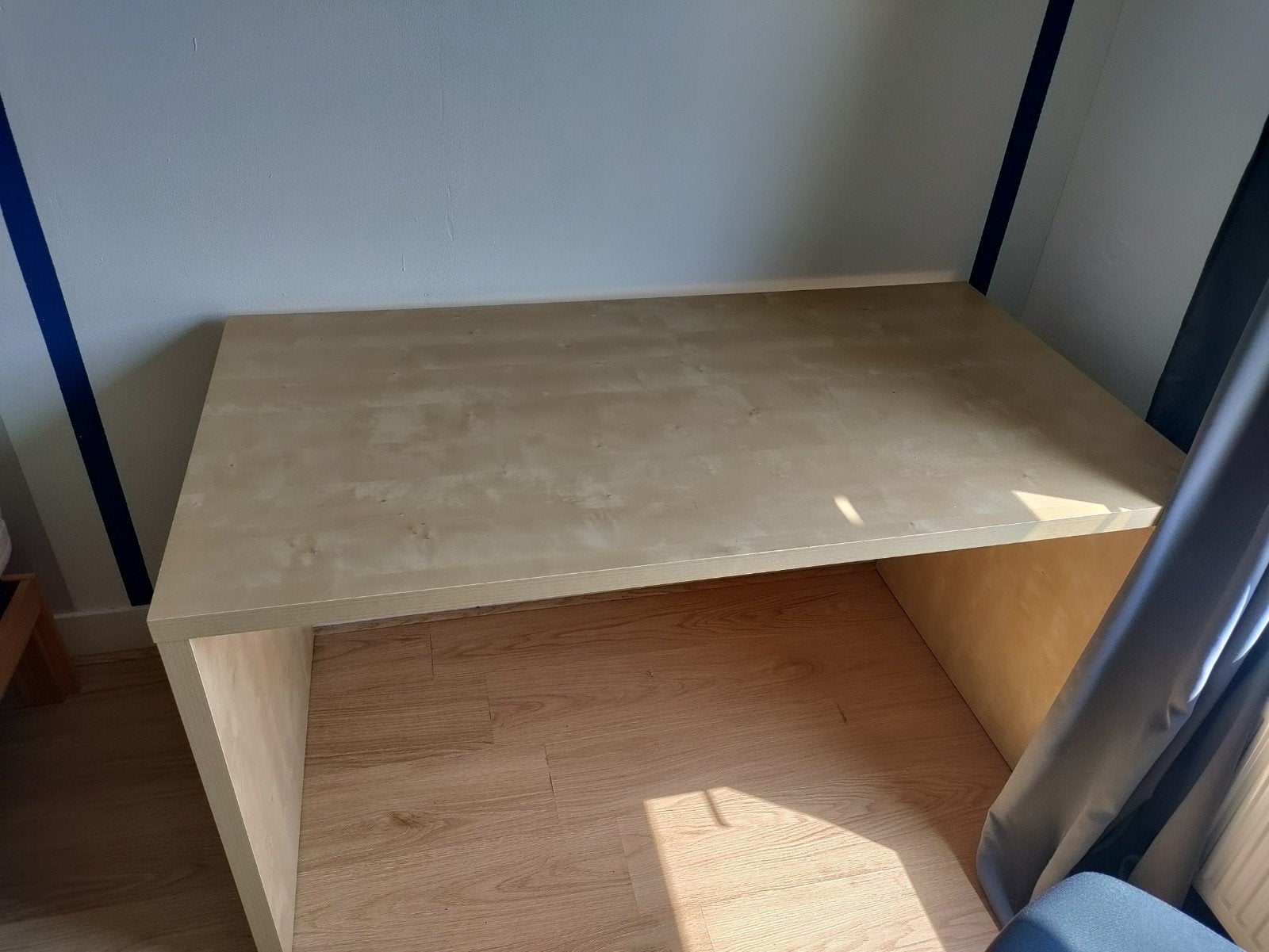 Bureau 140cm breed, Huis en Inrichting, Kasten | Computermeubels, Ophalen, Gebruikt, 120 tot 170 cm, 120 tot 170 cm
