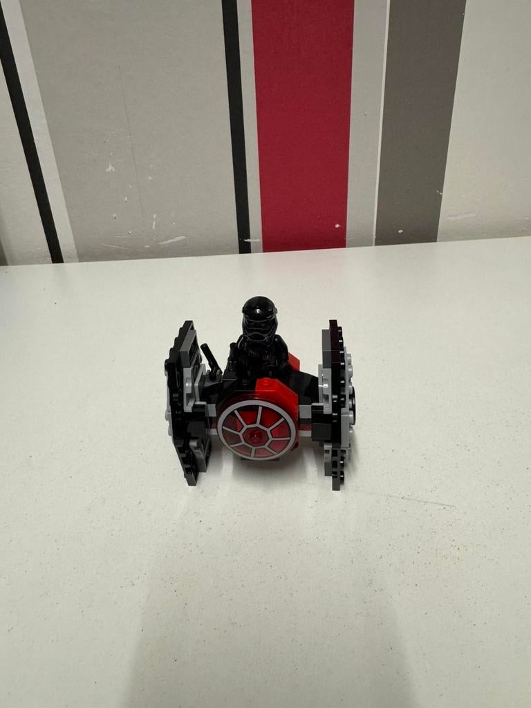 LEGO star wars 75194, Ophalen of Verzenden, Zo goed als nieuw