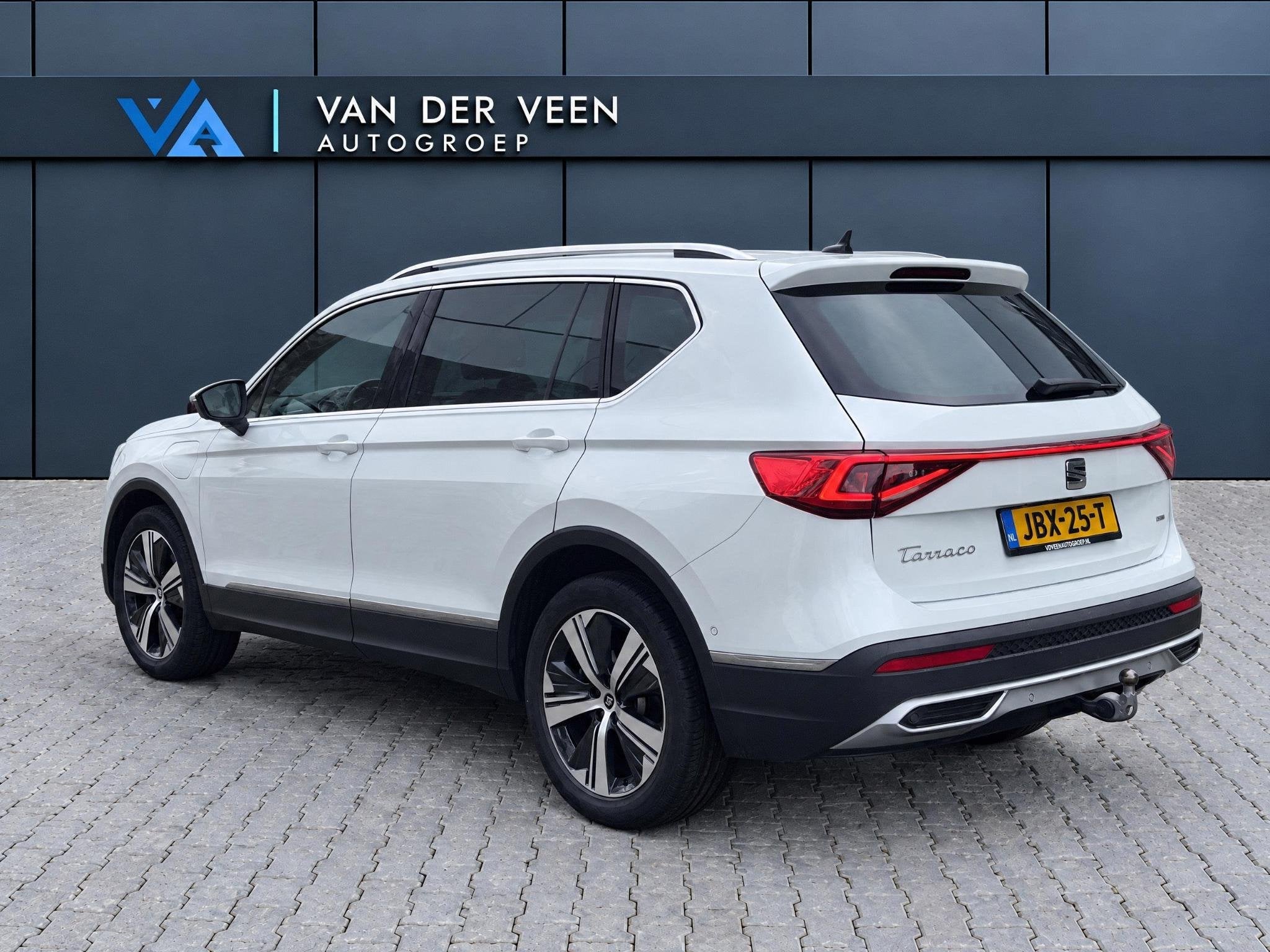 SEAT Tarraco 1.4 TSI e-Hybrid PHEV Xperience Business Intens, Auto's, Euro 6, 4 cilinders, Alcantara, Wit