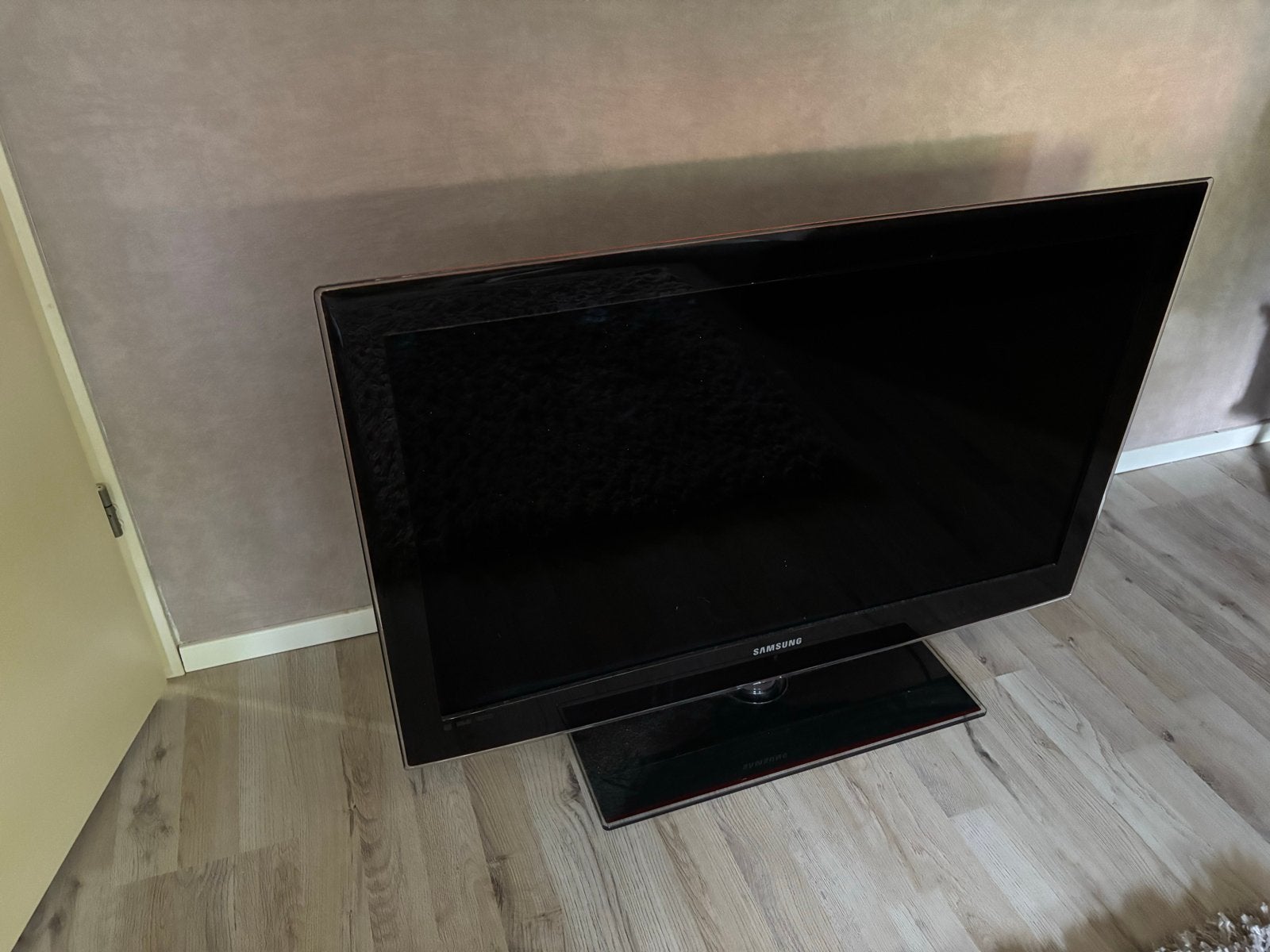 Samsung LED TV met afstandsbediening, Ophalen, Gebruikt, 50 Hz, LCD