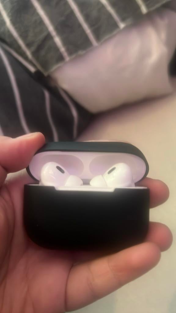 Apple AirPods Pro (2e generatie) met oplaadcase, Ophalen, Gebruikt, Draadloos