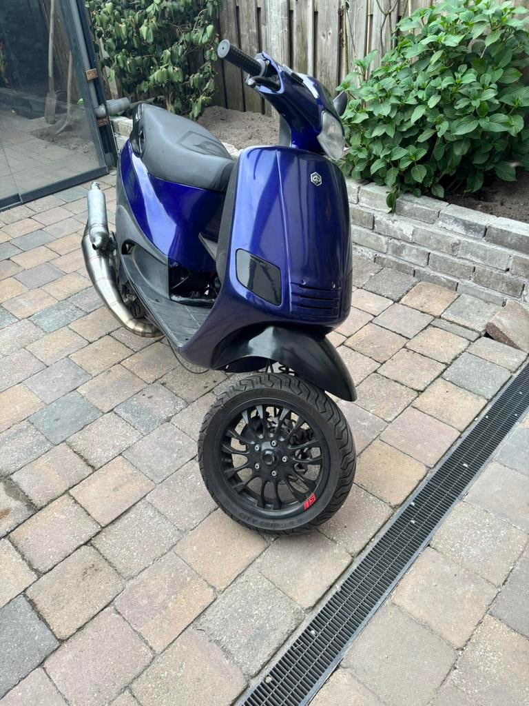 Piaggio zip fastrider 172cc, Ophalen of Verzenden, Zo goed als nieuw, Tweetakt, Zip
