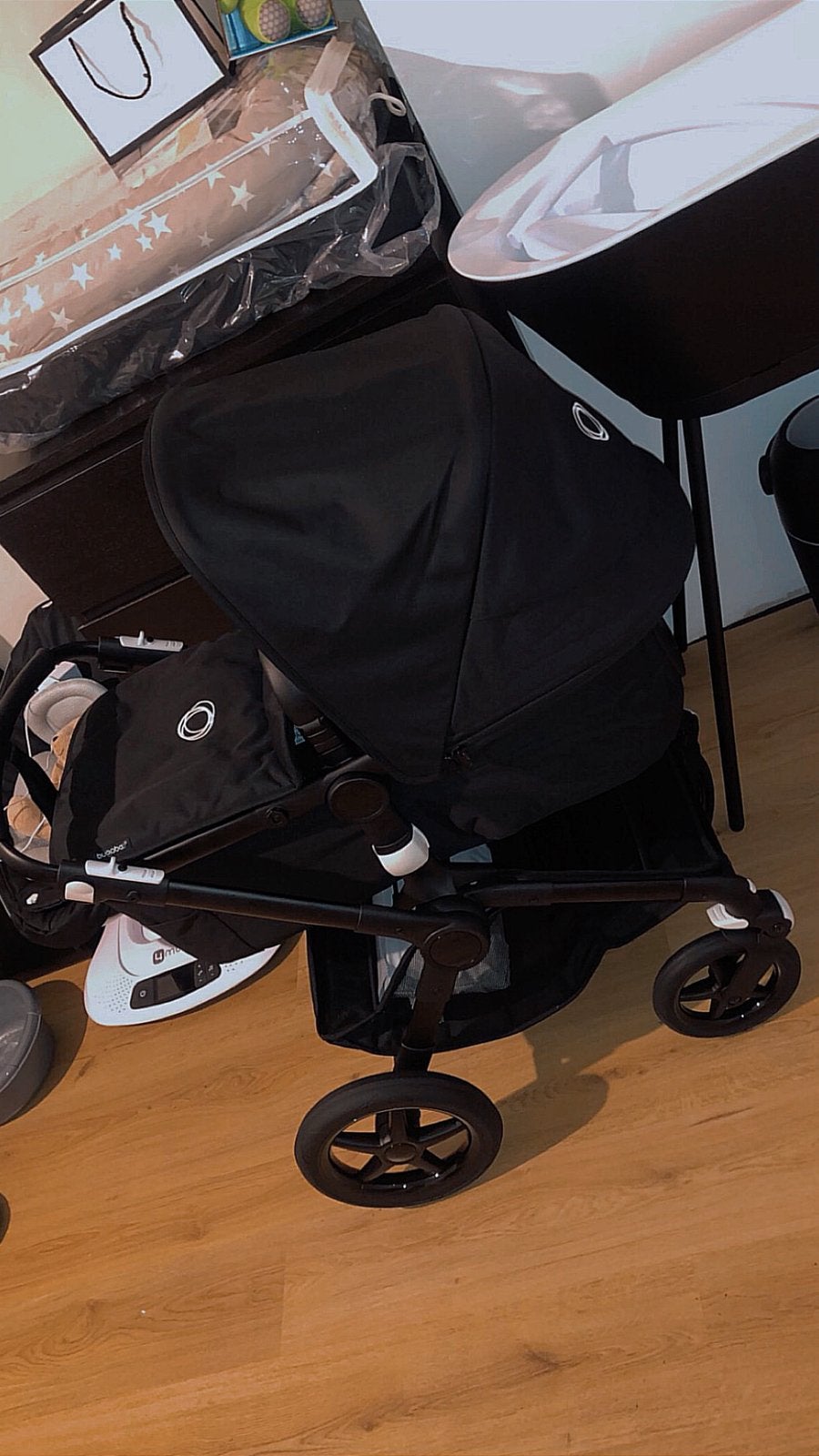 Bugaboo fox3 kinderwagen midnight black compleet bon en doos, Kinderen en Baby's, Buggy's, Ophalen of Verzenden, Zo goed als nieuw