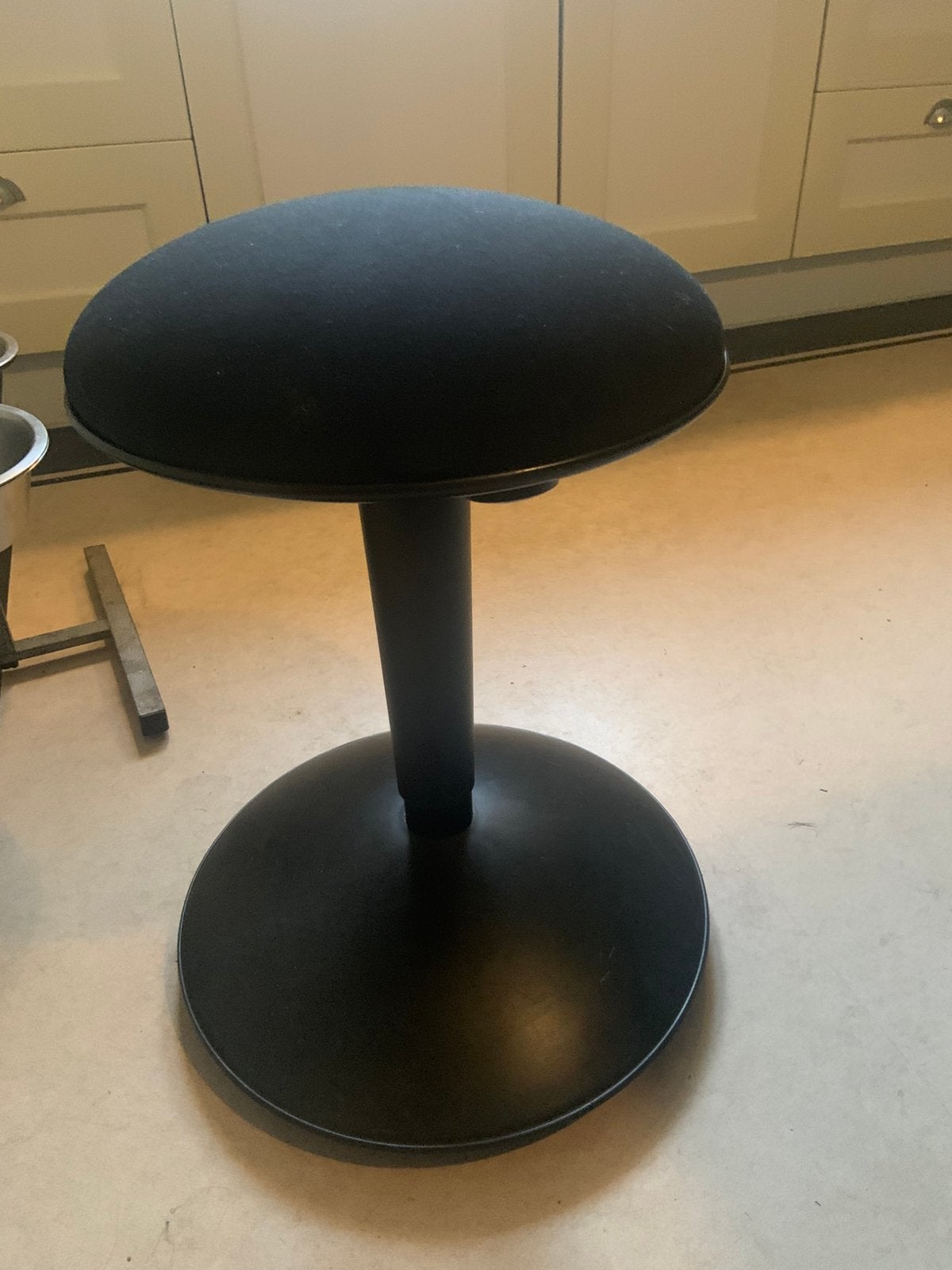Foto 2 van Wiebelkruk Nilserik van Ikea zwart