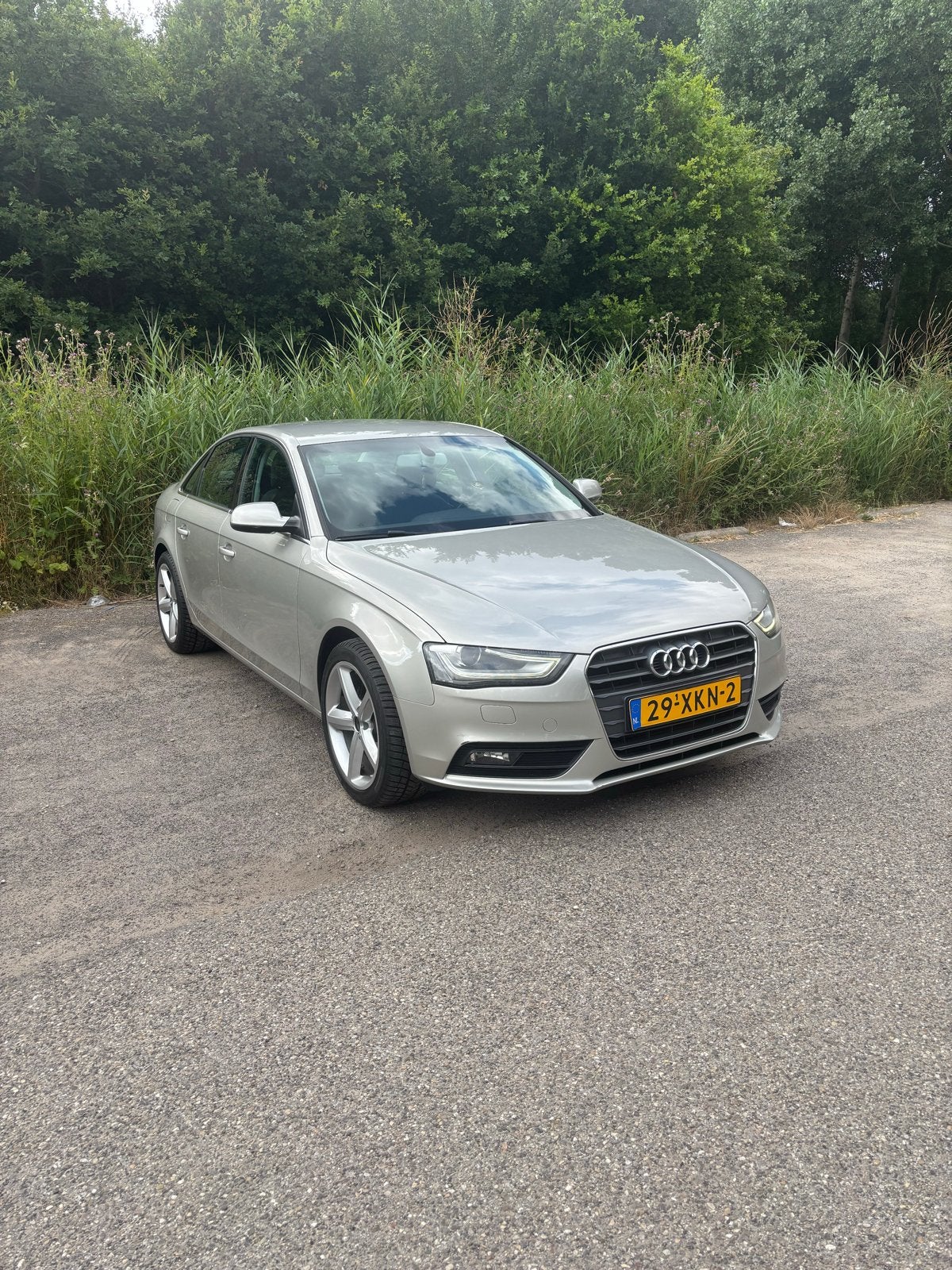 Audi A4 1.8TFSI 125KW 2012 Grijs + APK, Voorwielaandrijving, 4 cilinders, A4, Origineel Nederlands