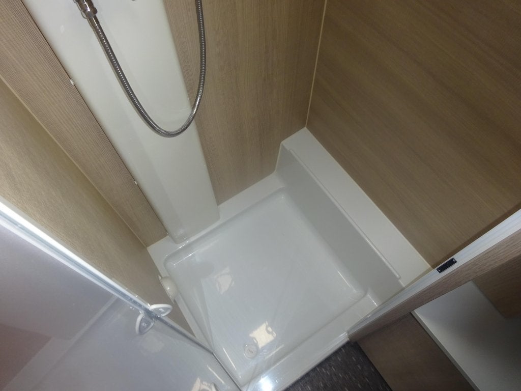 Foto 22 van Adria Adora 613 UT #BOMVOL#