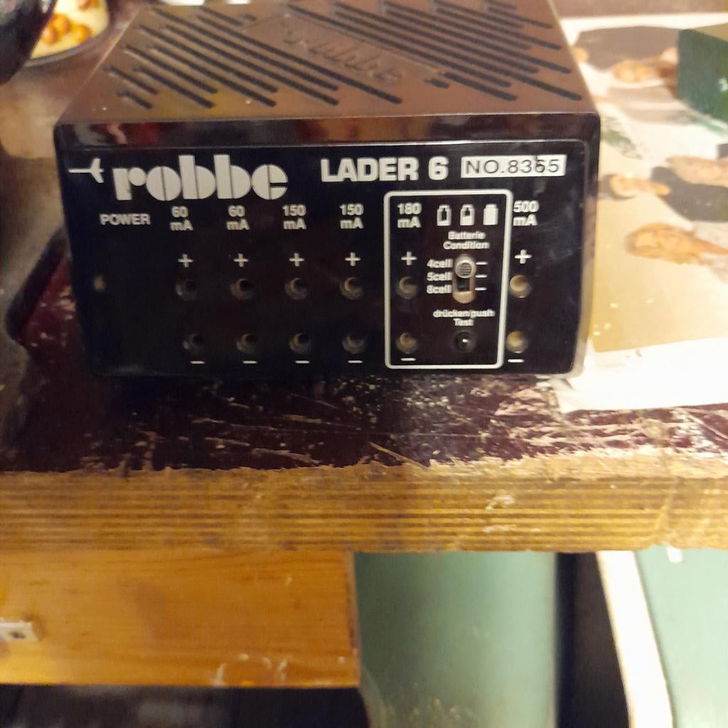 Robbe Lader 6 No. 8355 Batterijlader, Verzenden, Gebruikt, Robbe