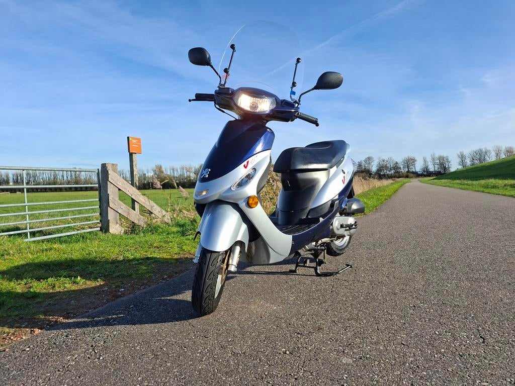 Peugeot V-Clic Scooter - Blauw Kenteken, Fietsen en Brommers, Scooters | Peugeot, Ophalen, Gebruikt, Overige modellen, Benzine